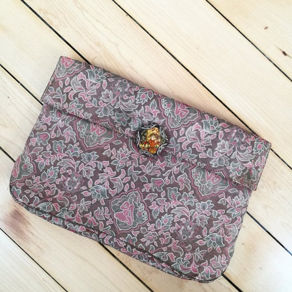 Vintage pink and green clutch
